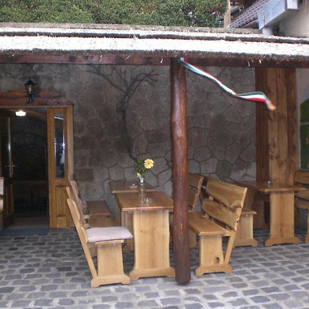 Boene Vendeghaz Es Borozo Lägenhet Tokaj Exteriör bild