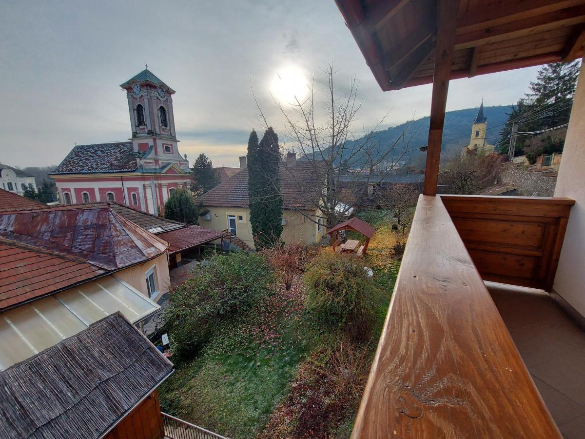 Boene Vendeghaz Es Borozo Lägenhet Tokaj Exteriör bild