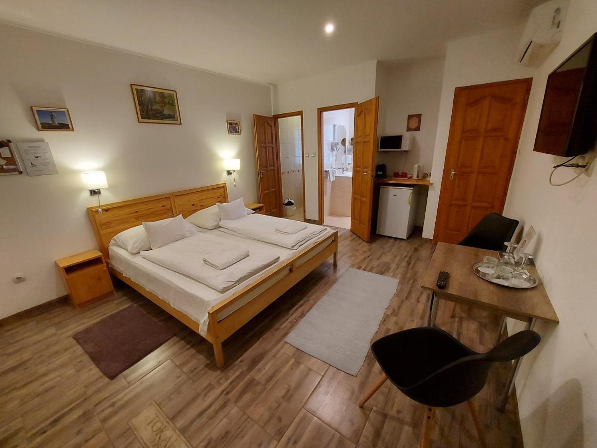 Boene Vendeghaz Es Borozo Lägenhet Tokaj Exteriör bild