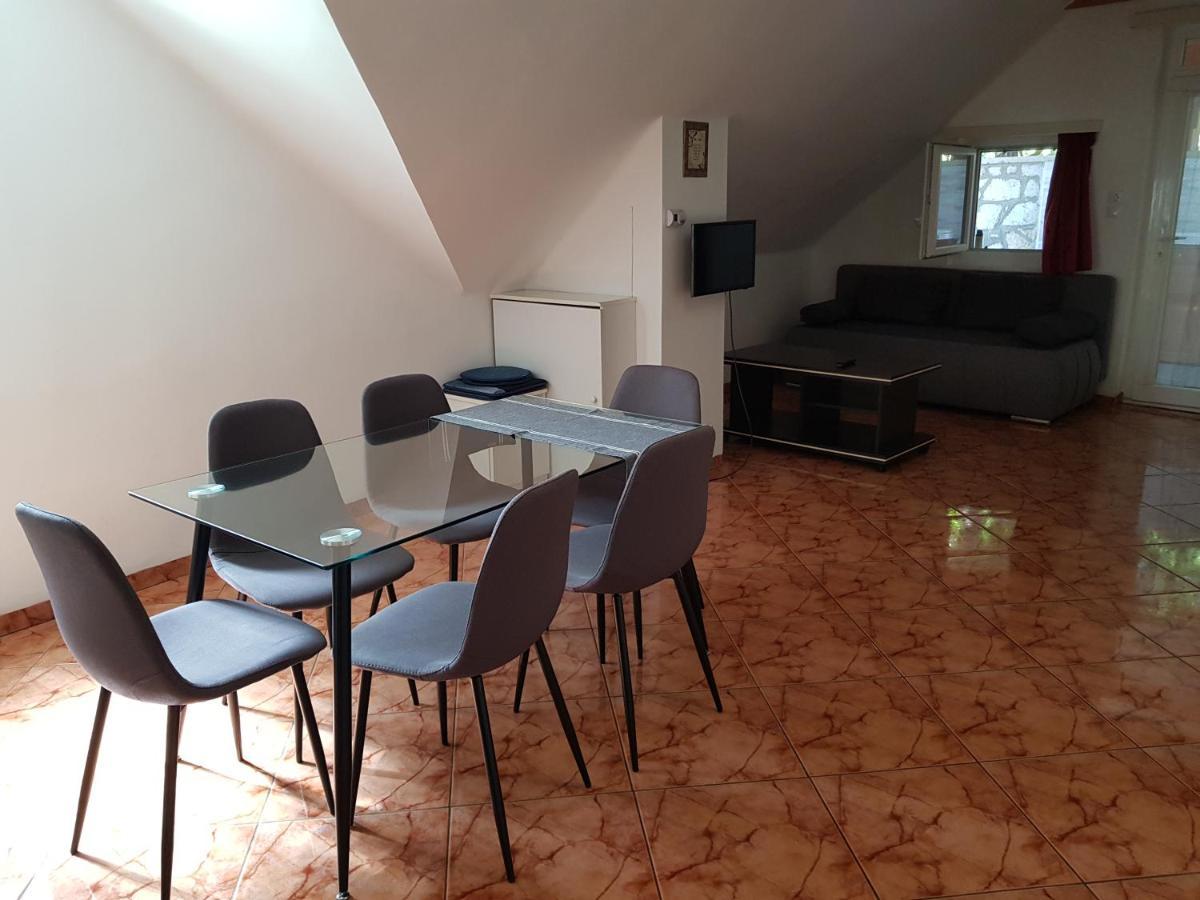 Boene Vendeghaz Es Borozo Lägenhet Tokaj Exteriör bild